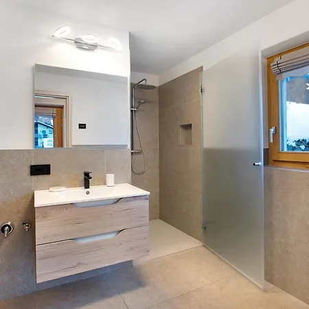 Palipert Nature House *
